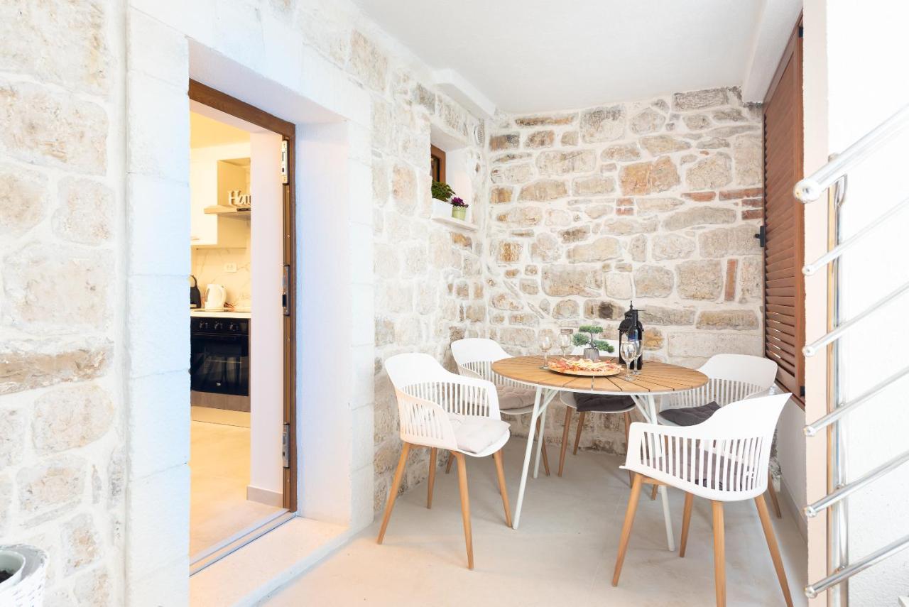 Apartment Olive Kaštela Buitenkant foto