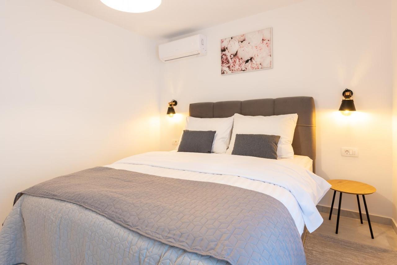 Apartment Olive Kaštela Buitenkant foto