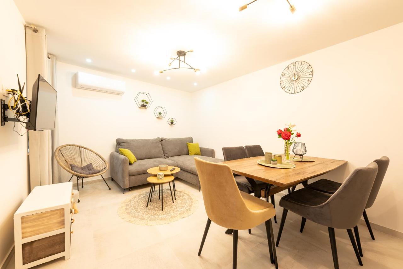 Apartment Olive Kaštela Buitenkant foto